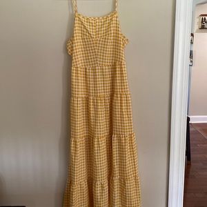 Yellow picnic dress